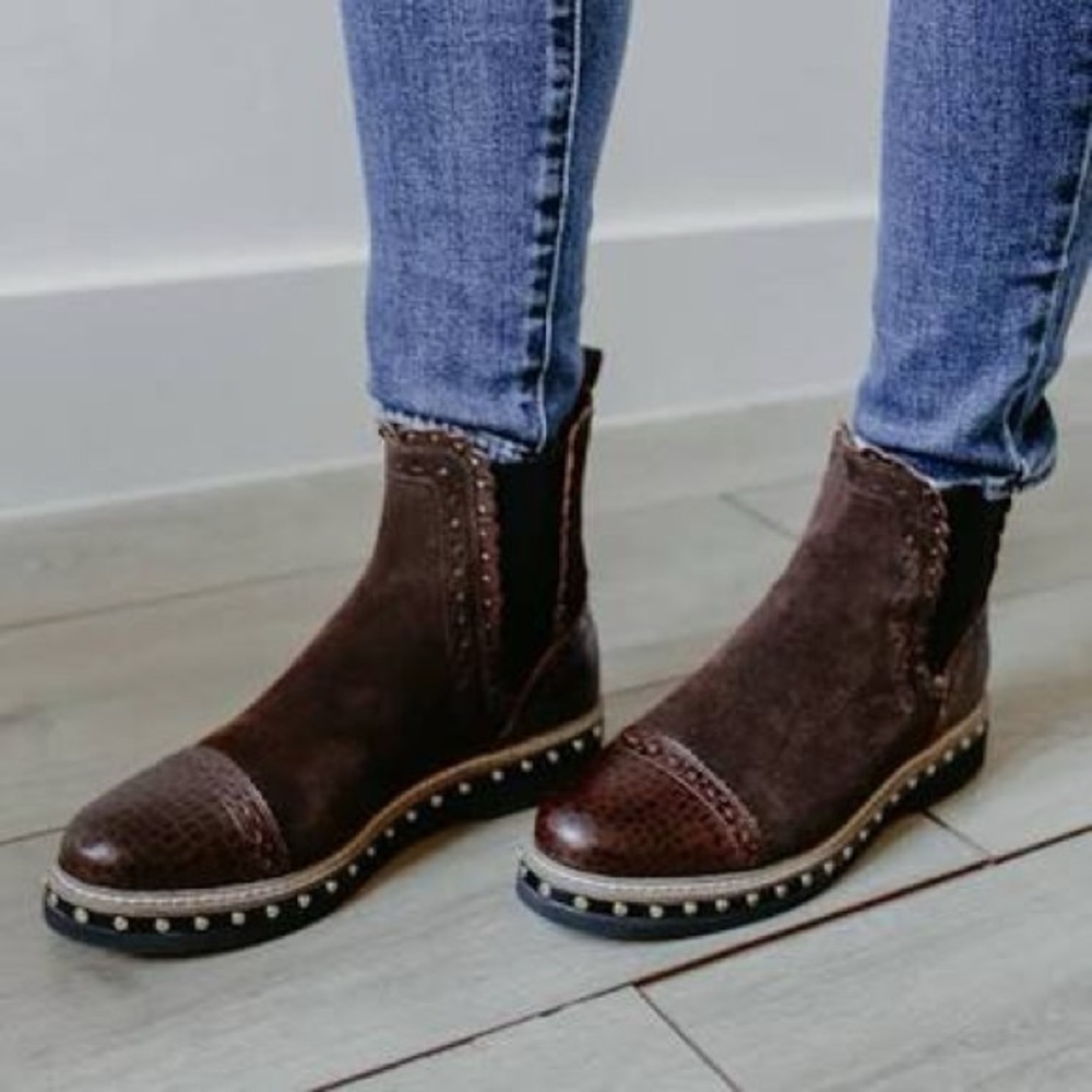 Free People Chelsea Brown Leather Ankle Boots
